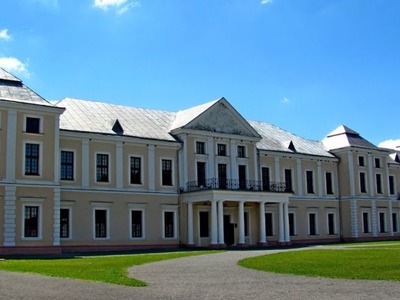 Вишнівецький Версаль на Тернопільщині