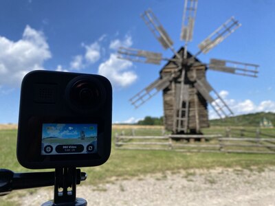 Подорожі в новій реальності: як VR дозволяє відкривати Україну